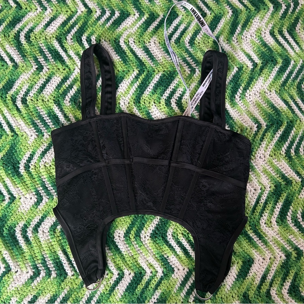 NWT mistress rocks corset top
